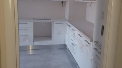 Kırmızıtoprak Mh. Eski Çeşme Sk.