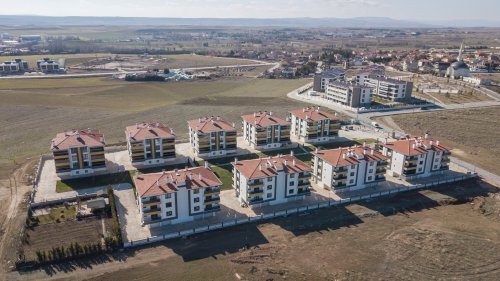 AŞAĞI SÖĞÜTÖNÜ MAH. Söğütpark Evleri