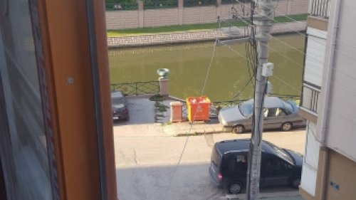 Kırmızıtoprak Mh. Eski Çeşme Sk.